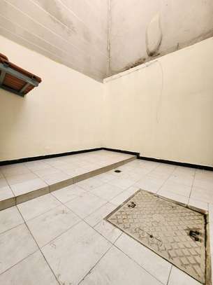 Appartement duplex f4 à Mermoz image 11