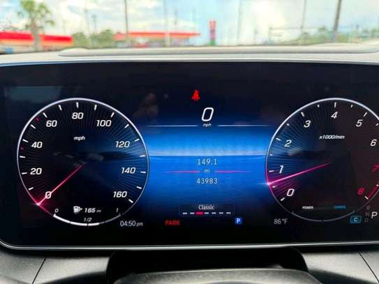 Mercedes Benz GLC 2024 image 8
