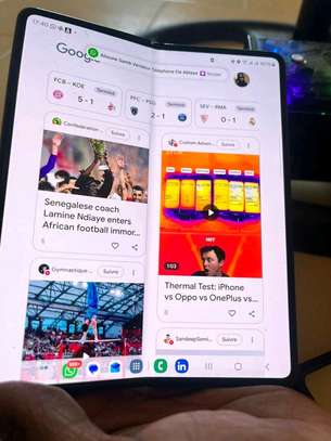 SAMSUNG GALAXY Z FOLD3 5G image 4