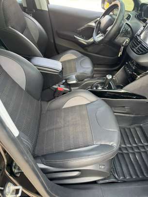 PEUGEOT 2008 2016 image 12