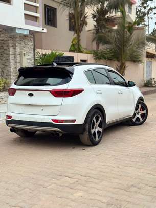 KIA SPORTAGE Année : 2017 image 9