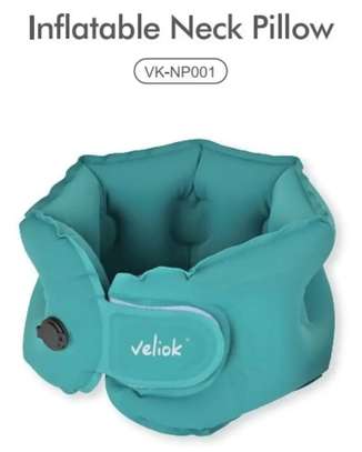 Oreiller cervical de voyage gonflable de poche image 12