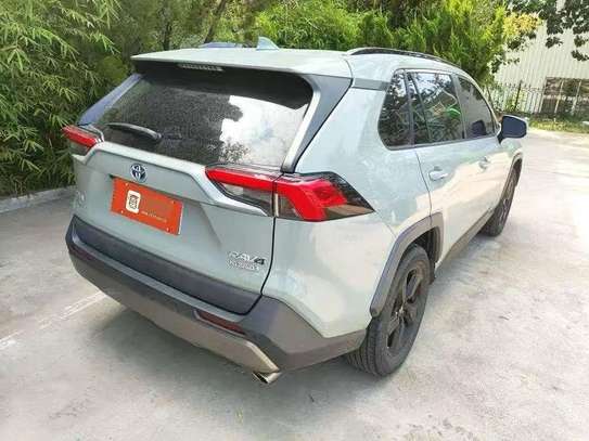 Toyota Rav4 hybride 2020 image 4