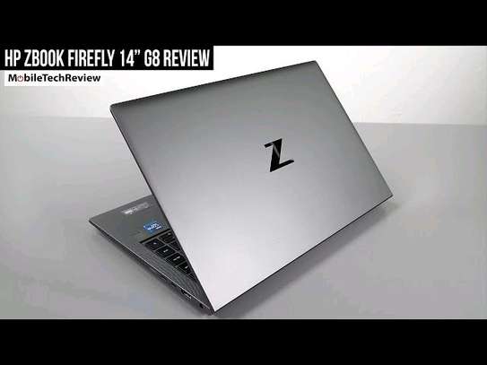Hp zbook friefly 14 G8 image 9