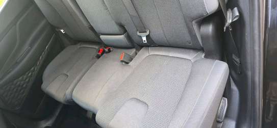 Hyundai Santafe image 8