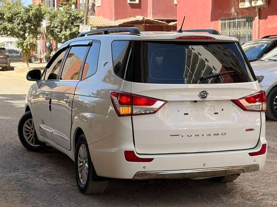 Ssangyong Korando Turismo 2017 image 10