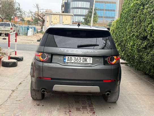 Land Rover discovery 2017 image 2