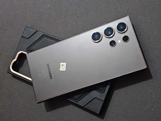 Samsung galaxie S24 ultra 256GB 12GB 2sim image 1