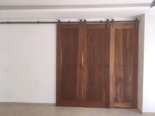 Maison R+1  à louer aux Mamelles image 10