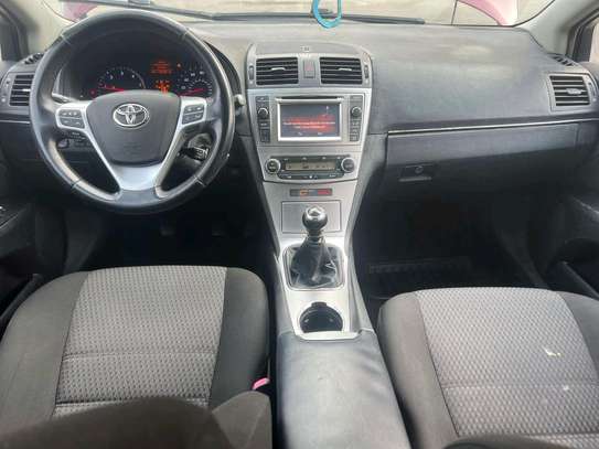 Toyota Avensis 2016 image 6