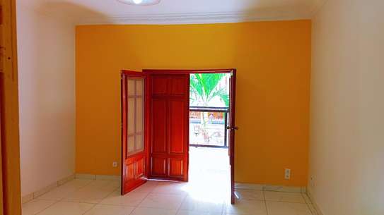 VILLA R+1 EN LOCATION SACRÉ CŒUR 3 image 6