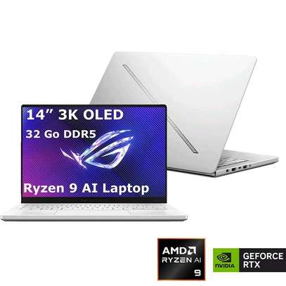 Asus Rog Zephyrus Oled G14 2025 image 2