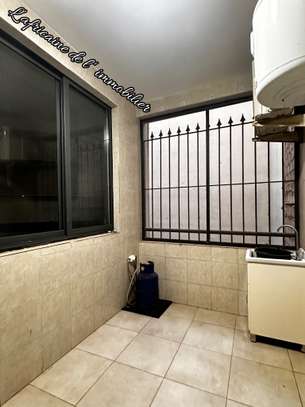Appartement F4 à louer à Virage image 5