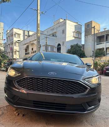 Je vend ma ford fusion 2017 automatic essence image 2