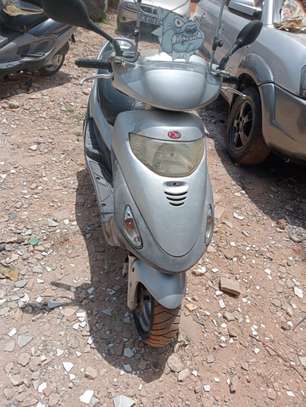 KYMCO 125 venant image 1