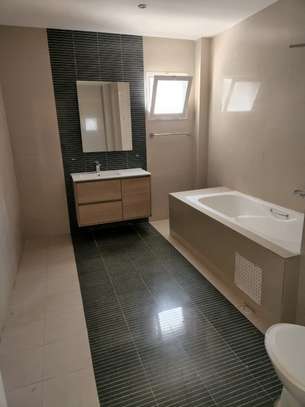 Appartement à louer aux Almadies image 6