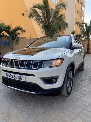 Jeep compass 2018 image 2