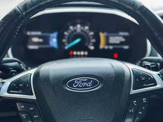 Ford edge titanium image 12