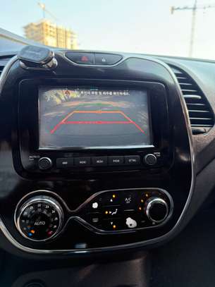 Renault Qm3 2017 image 10