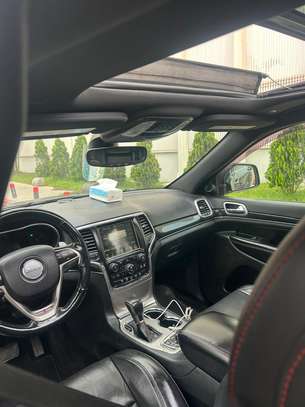 Jeep grand Cherokee Trail Hawlk Année 2017 full option image 5