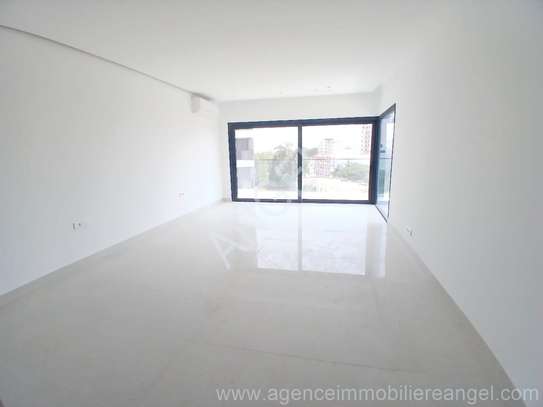 Ref _2788_SEY Appartement à louer au Plateau image 3