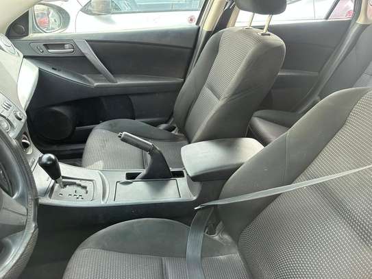 MAZDA 3 2013 image 4