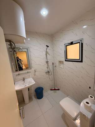 Appartement moderne avec climatisation et balcon image 6