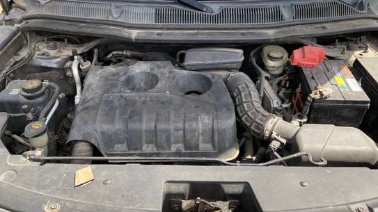 Ford Explorer image 9