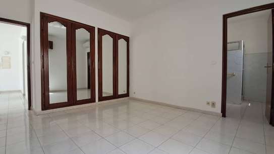 Appartement F3 à louer à Fann Mermoz image 10