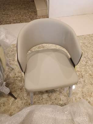 Chaise de Table moderne image 2
