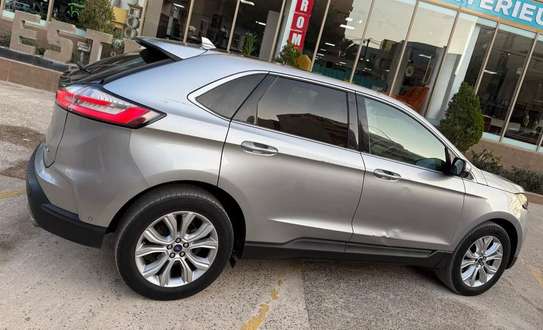 Ford Edge Titanium 2020 image 7