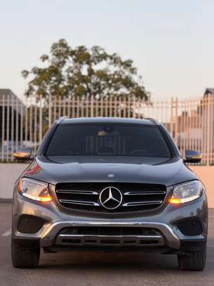Mercedez-Benz GLC 300 année 2017 image 5