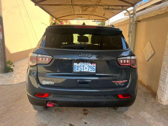 JEEP COMPASS 2018 image 9