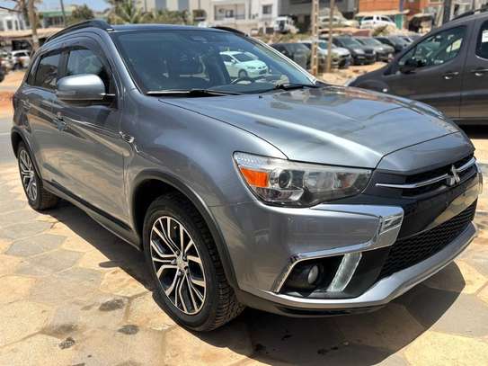 Mitsubishi RVR GT image 11