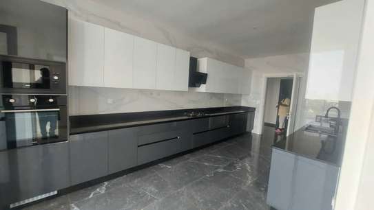 Appartement de luxe à louer sur la corniche des almadies image 5