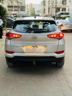 HYUNDAI TUCSON 2016 image 1