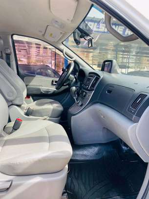 Hyundai starex 2019 12 place image 14