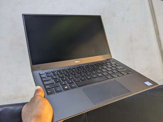 DELL XPS 9360 core i7 Tactile image 3