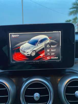 MERCEDES GLC 300 2017 image 15
