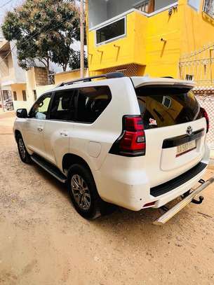 Toyota Prado Land cruiser 2018 image 3