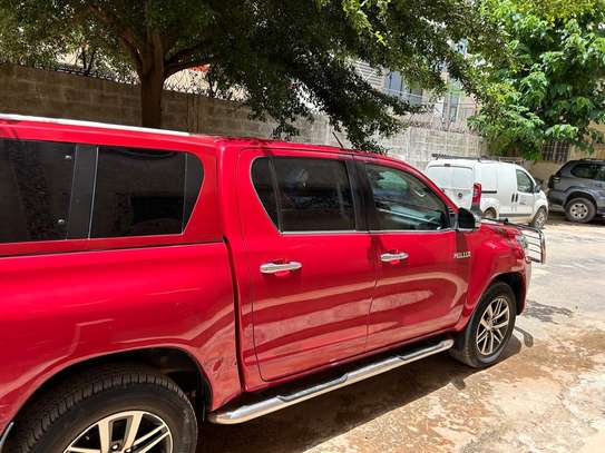 TOYOTA HILUX 2018 Version Européenne image 4