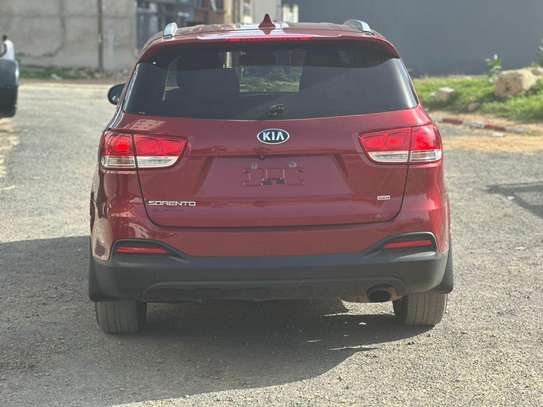 KIA SORENTO image 4