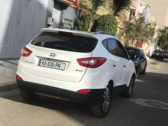 Hyundai Tucson image 4
