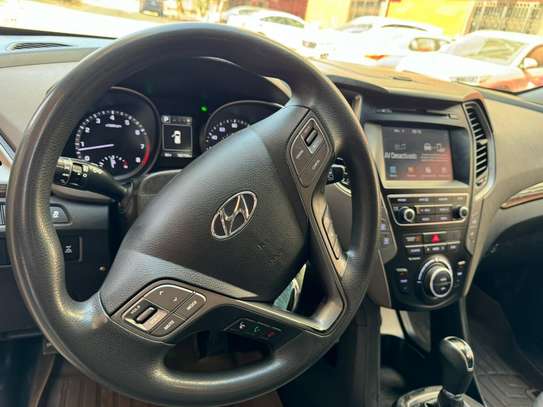 Hyundai santafe 2017 image 7