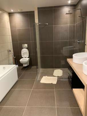 Appartement F4 à la Corniche Fann Résidence image 7