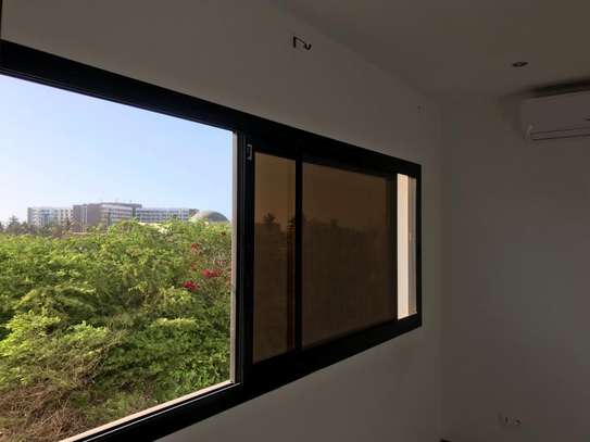 Appartement F4 aux Almadies image 5