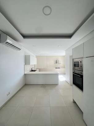 Appartement   F4 à louer au point e image 11