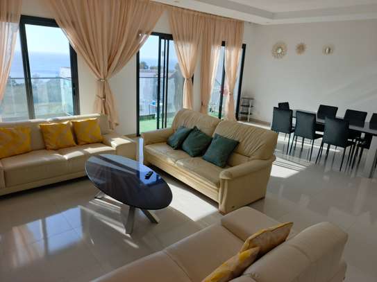 Belle appartement meublée aux almadie image 4