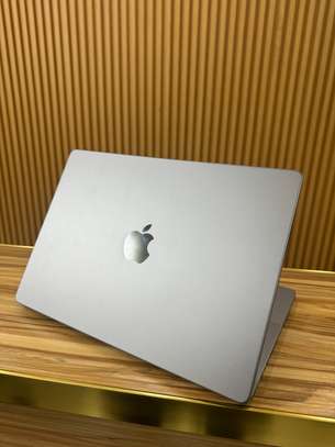 MacBook M1 Pro 14 pouces image 7