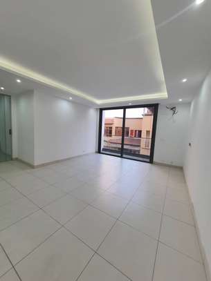 Appartement à louer au 1er étage - Cité Keur Gorgui image 3